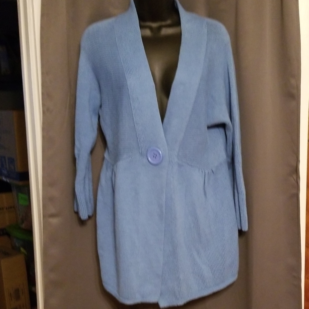 Emma James snap front cardigan size M